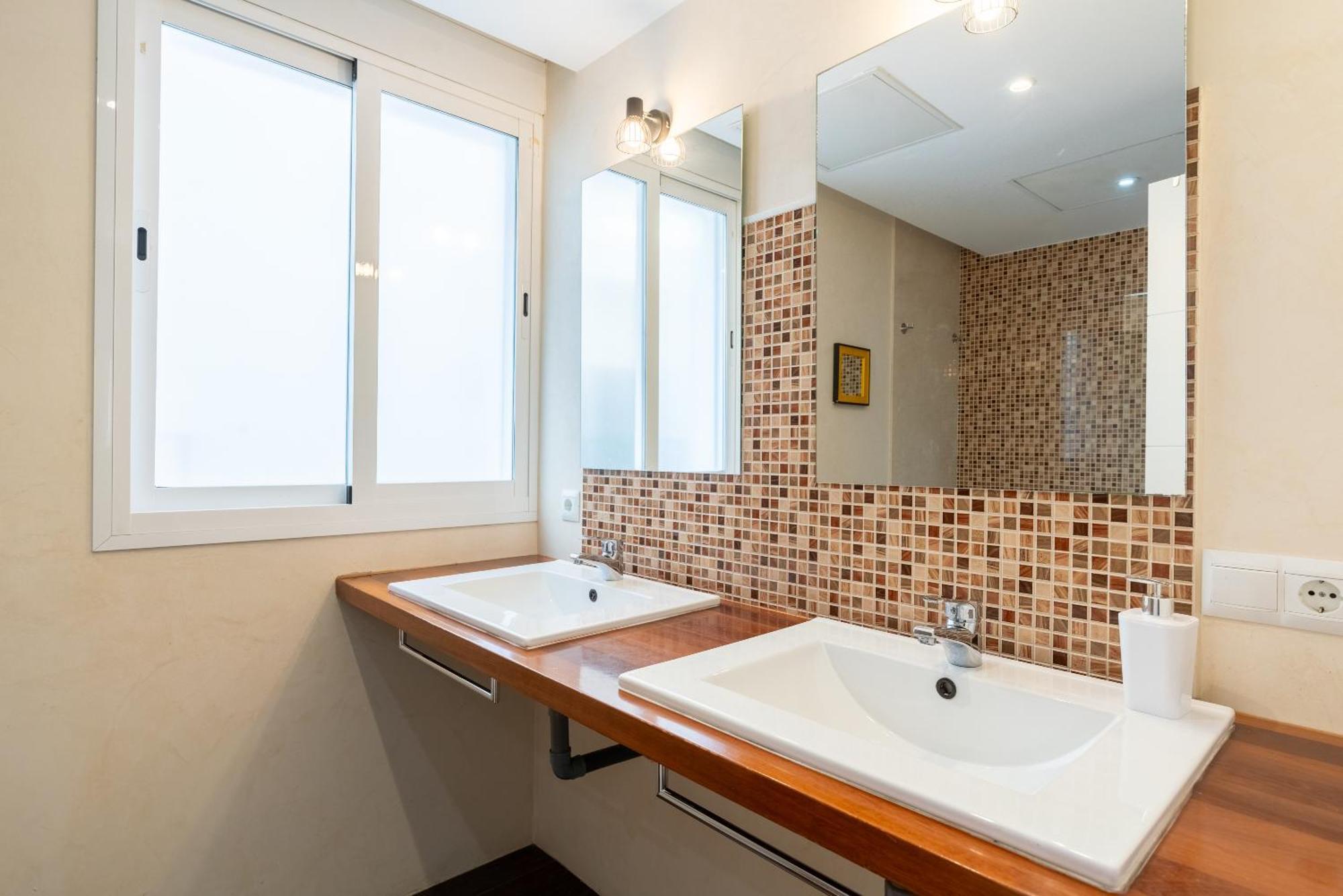 Veoapartment Alhondiga Segundo เซบีญา ภายนอก รูปภาพ